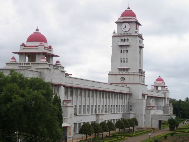 kud Karnataka university Dharwad